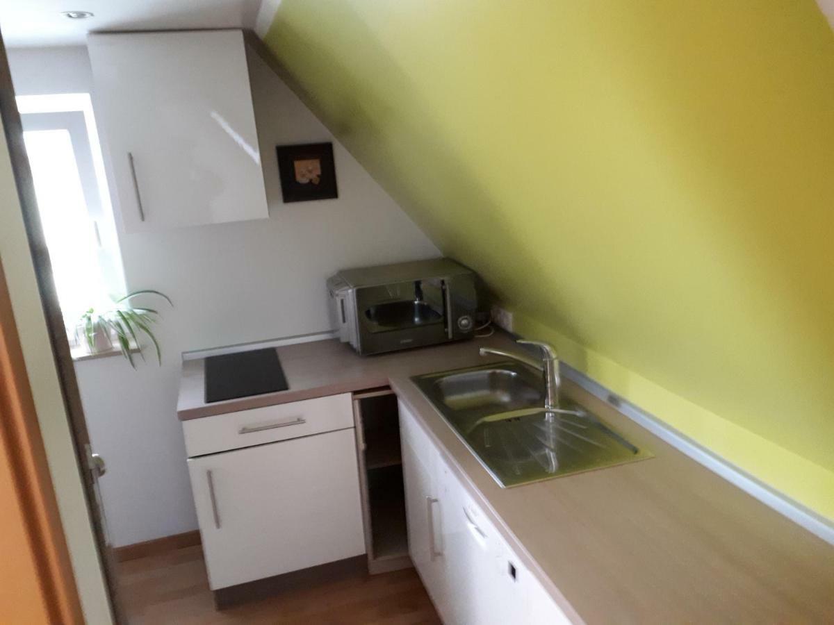 Schoene Zeit 2 Rooms Apartment With Kitchen Friedrichshafen Bagian luar foto